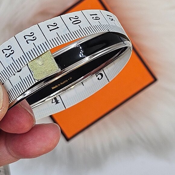 Hermès Calèche Bangle Bracelet - Picture 14 of 17